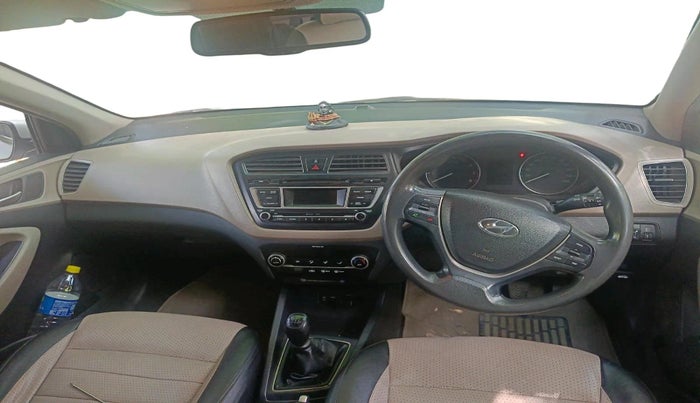 2015 Hyundai Elite i20 SPORTZ 1.2, CNG, Manual, 1,18,255 km, interior