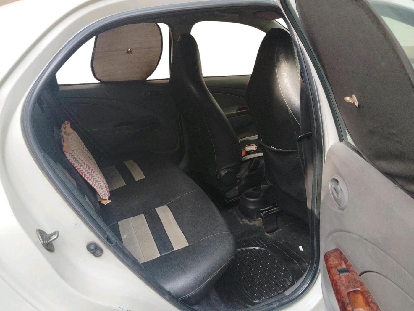 2011 Toyota Etios G, Petrol, Manual, 1,07,700 km, interior