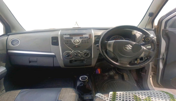2012 Maruti Wagon R 1.0 VXI, CNG, Manual, 74,182 km, interior