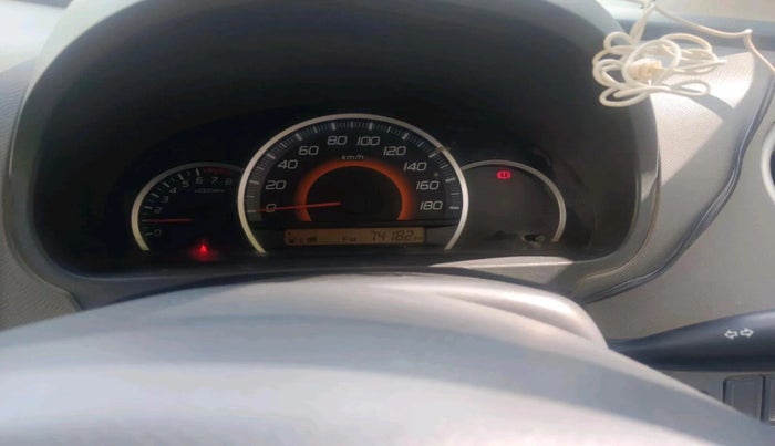 2012 Maruti Wagon R 1.0 VXI, CNG, Manual, 74,182 km, interior