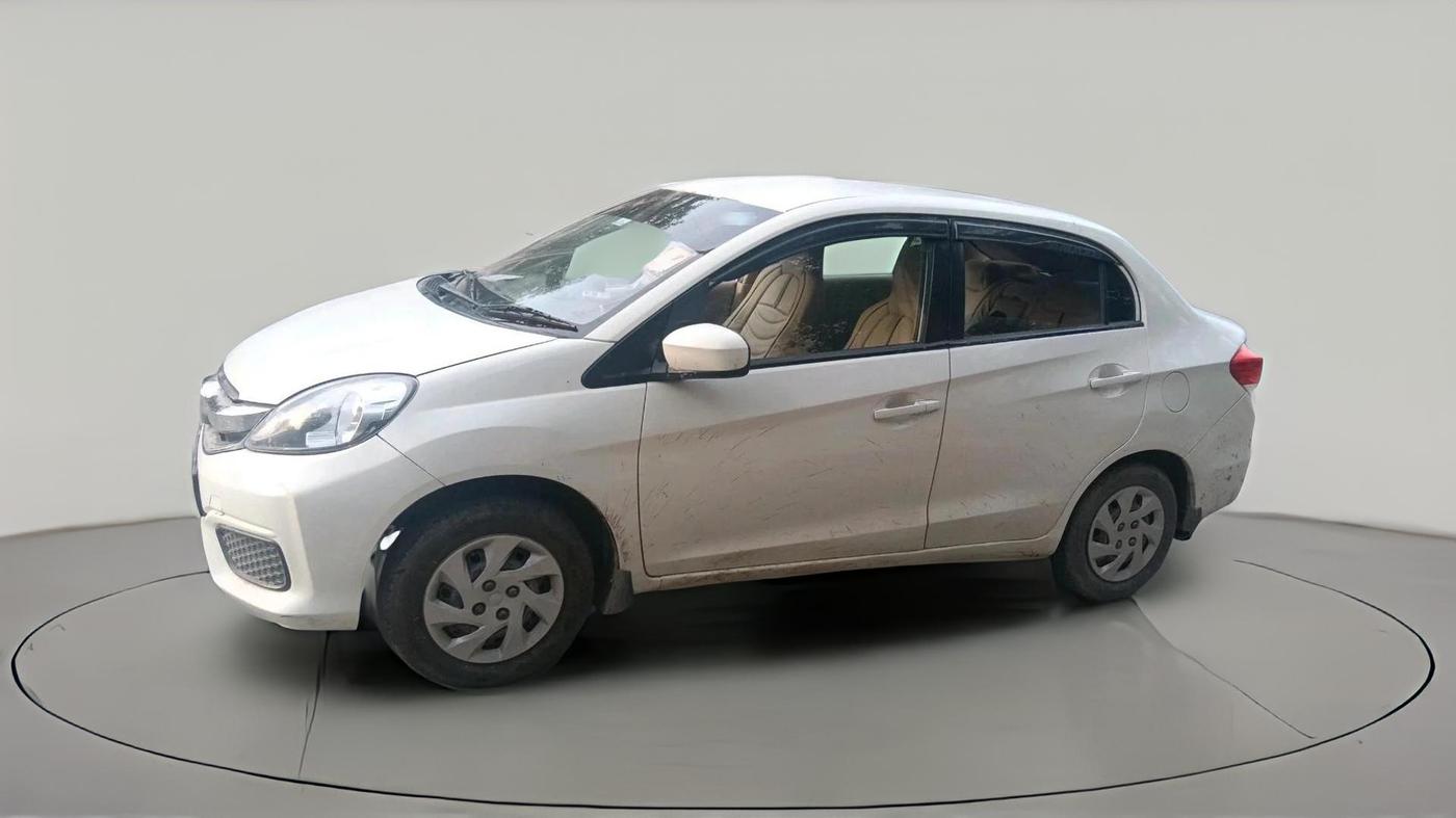 2015 Honda Amaze 1.2L I-VTEC S, CNG, Manual, 1,21,665 km, exterior