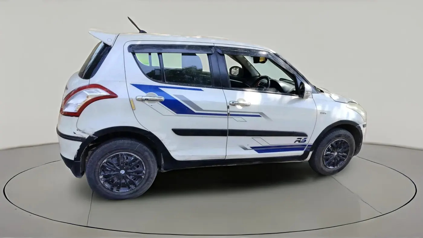 2013 Maruti Swift VXI, Petrol, Manual, 35,883 km, exterior