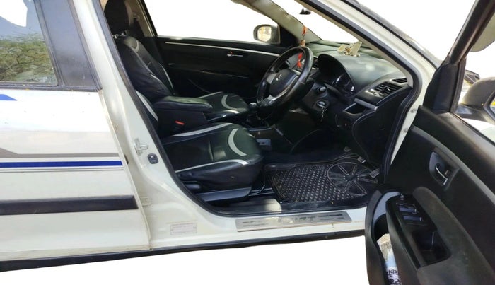 2013 Maruti Swift VXI, Petrol, Manual, 35,883 km, interior