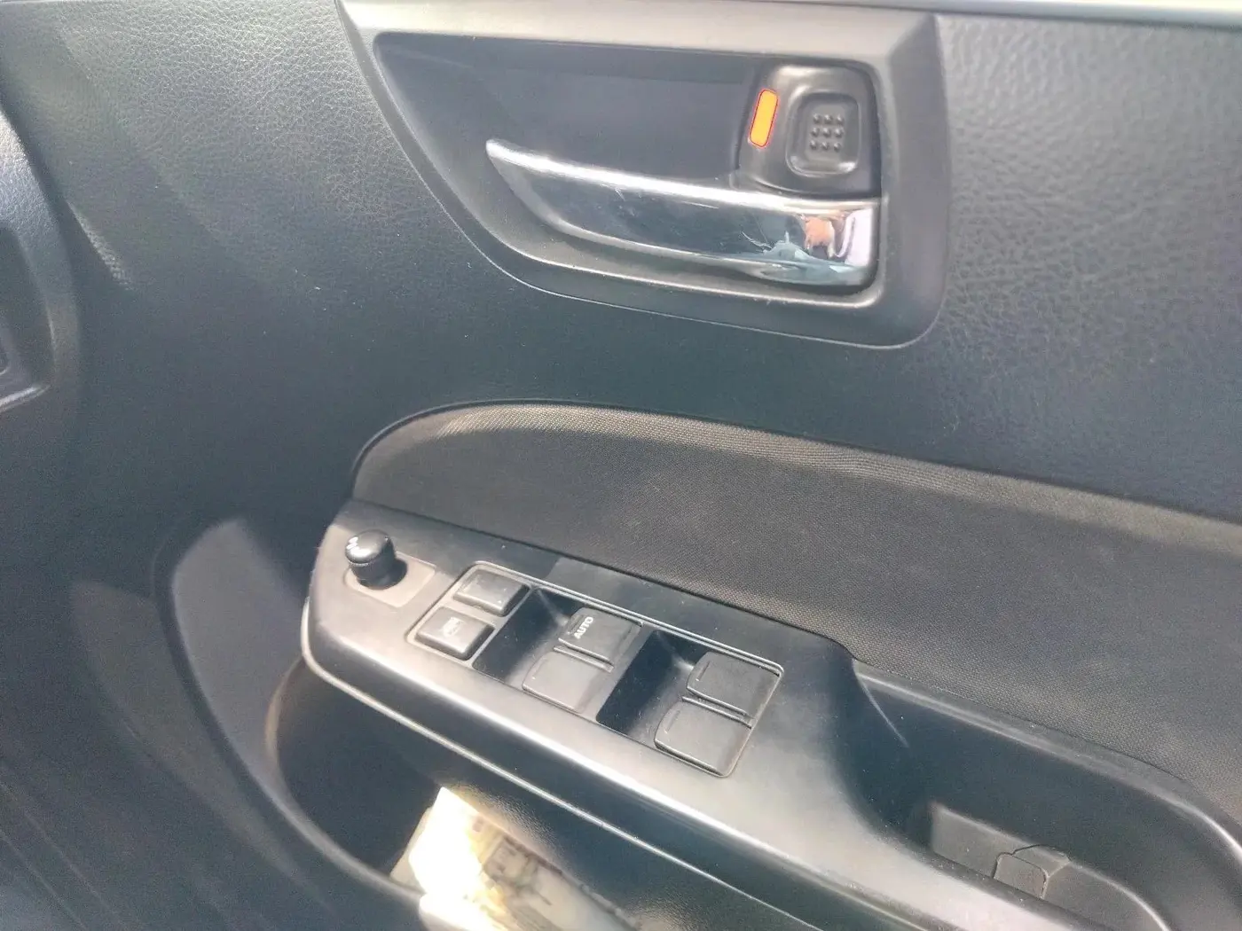 2013 Maruti Swift VXI, Petrol, Manual, 35,883 km, interior