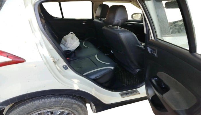 2013 Maruti Swift VXI, Petrol, Manual, 35,883 km, interior