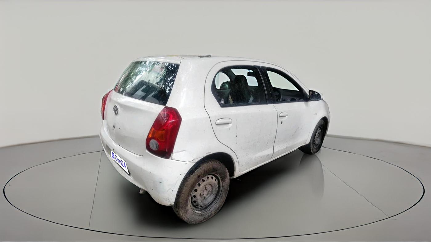 2011 Toyota Etios Liva G, Petrol, Manual, 1,02,252 km, exterior