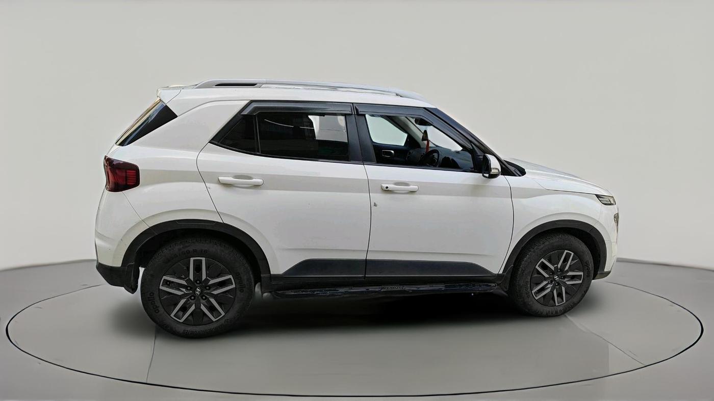 2021 Hyundai VENUE SX 1.5 CRDI, Diesel, Manual, 85,664 km, exterior
