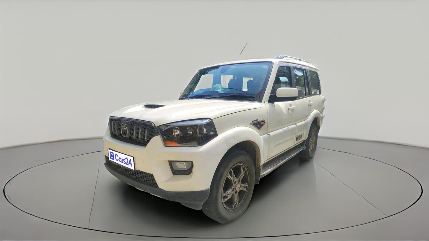 2017 Mahindra Scorpio S10 1.99 INTELLI-HYBRID, Diesel, Manual, 56,736 km, exterior