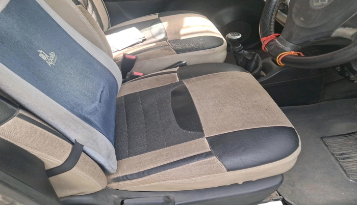 2014 Maruti Wagon R 1.0 VXI, Petrol, Manual, 1,52,736 km, interior