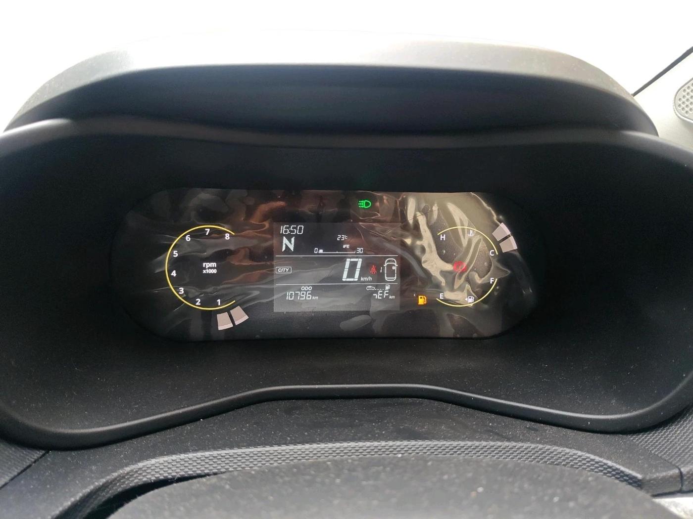 2025 Tata NEXON Pure Plus (S) 1.2 Petrol 6AMT, Petrol, Automatic, 10,796 km, interior