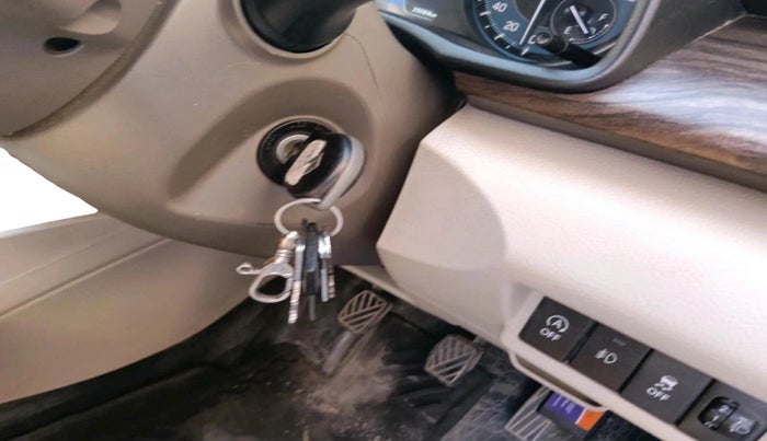 2022 Maruti Ertiga VXi (O), Petrol, Manual, 40,500 km, interior