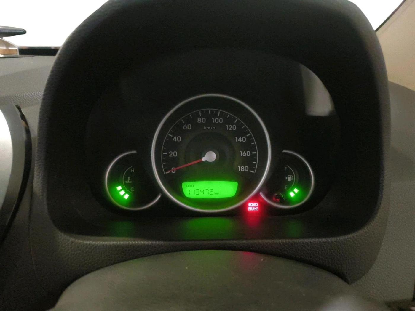 2012 Hyundai Eon SPORTZ, Petrol, Manual, 1,13,742 km, interior