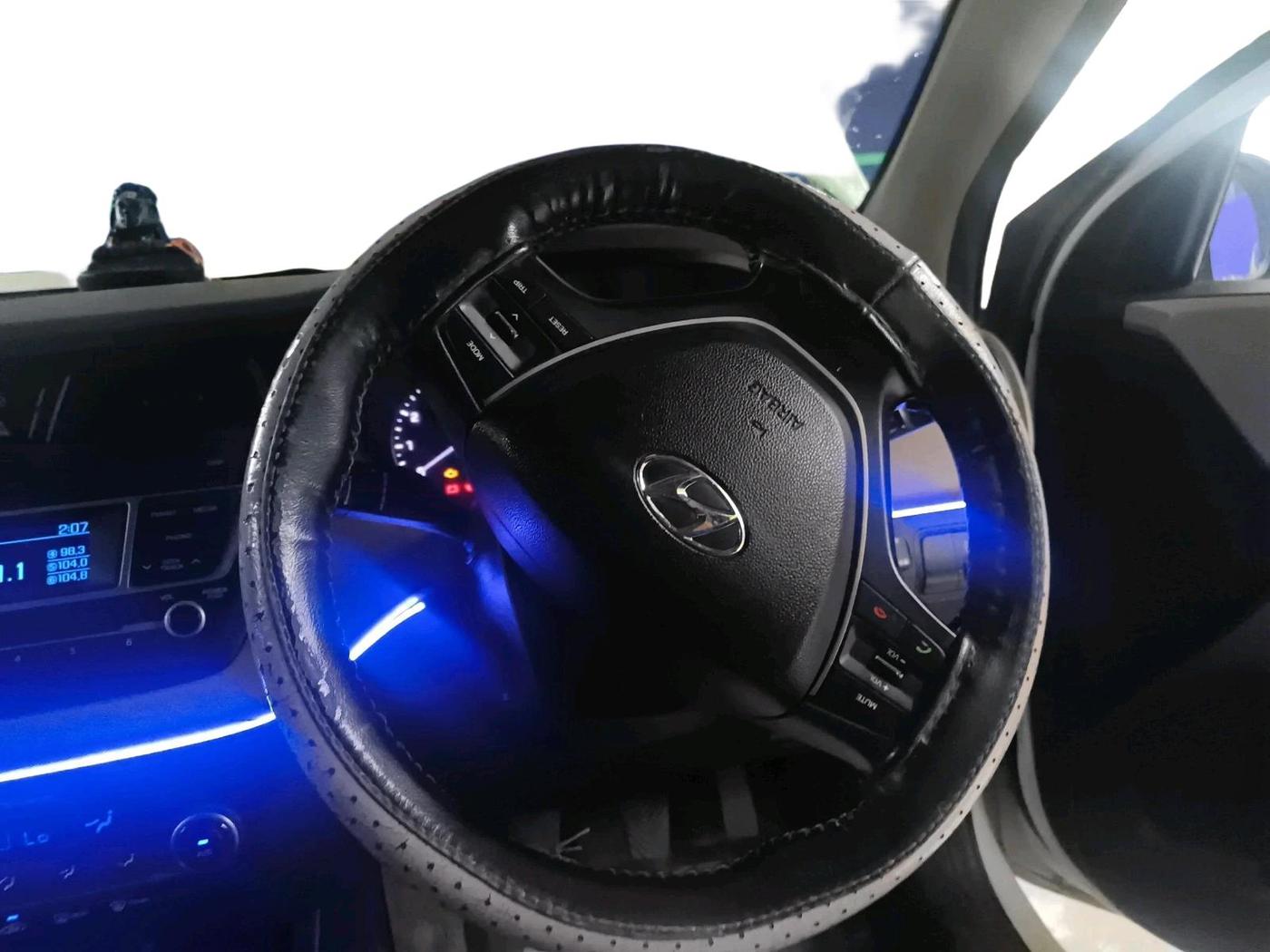 2016 Hyundai Elite i20 SPORTZ 1.2, CNG, Manual, 1,10,935 km, interior