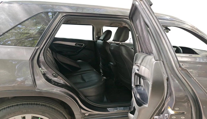 2016 Maruti Vitara Brezza ZDI PLUS, Diesel, Manual, 1,58,888 km, interior