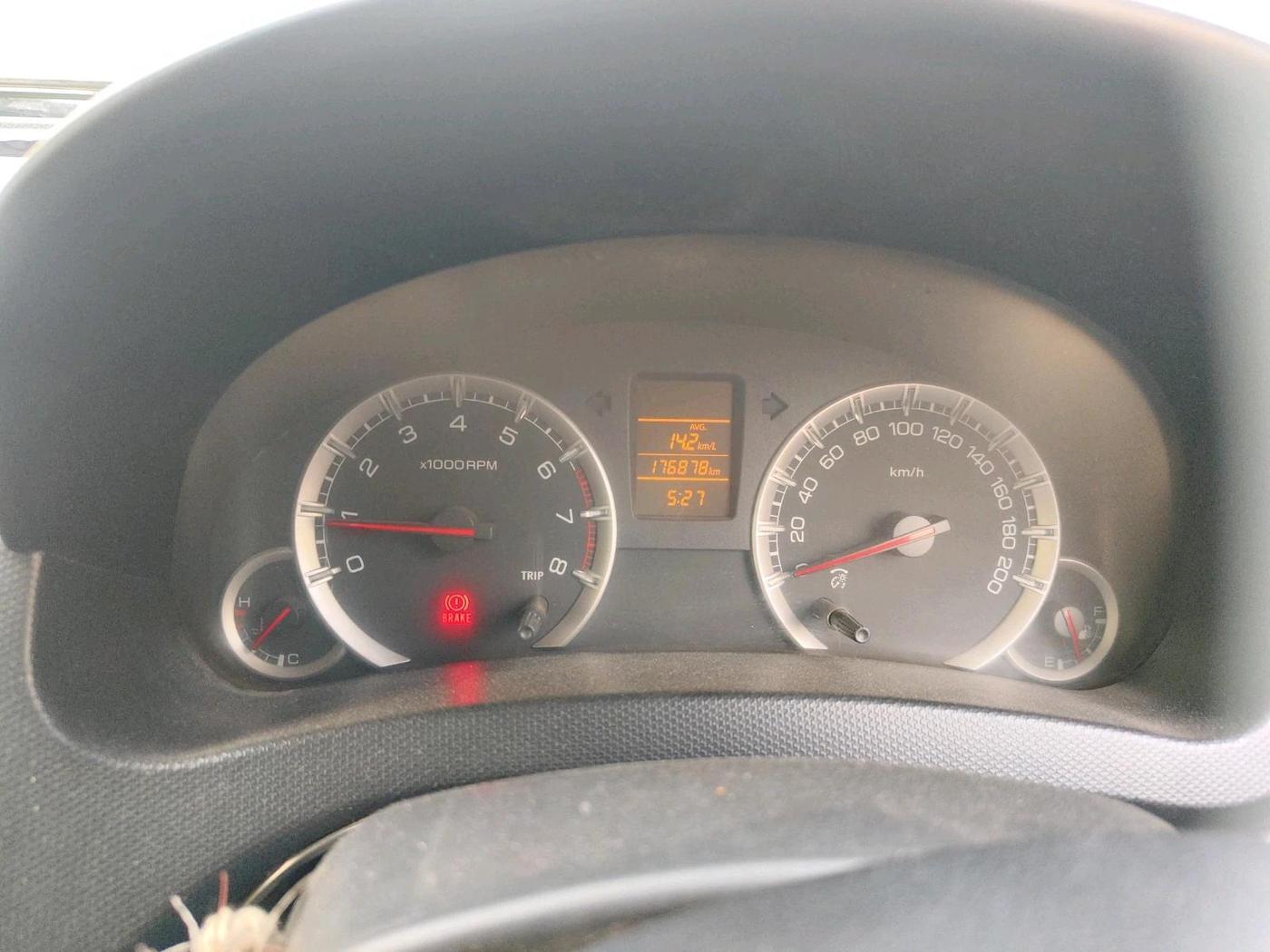 2011 Maruti Swift VXI, Petrol, Manual, 1,76,878 km, interior