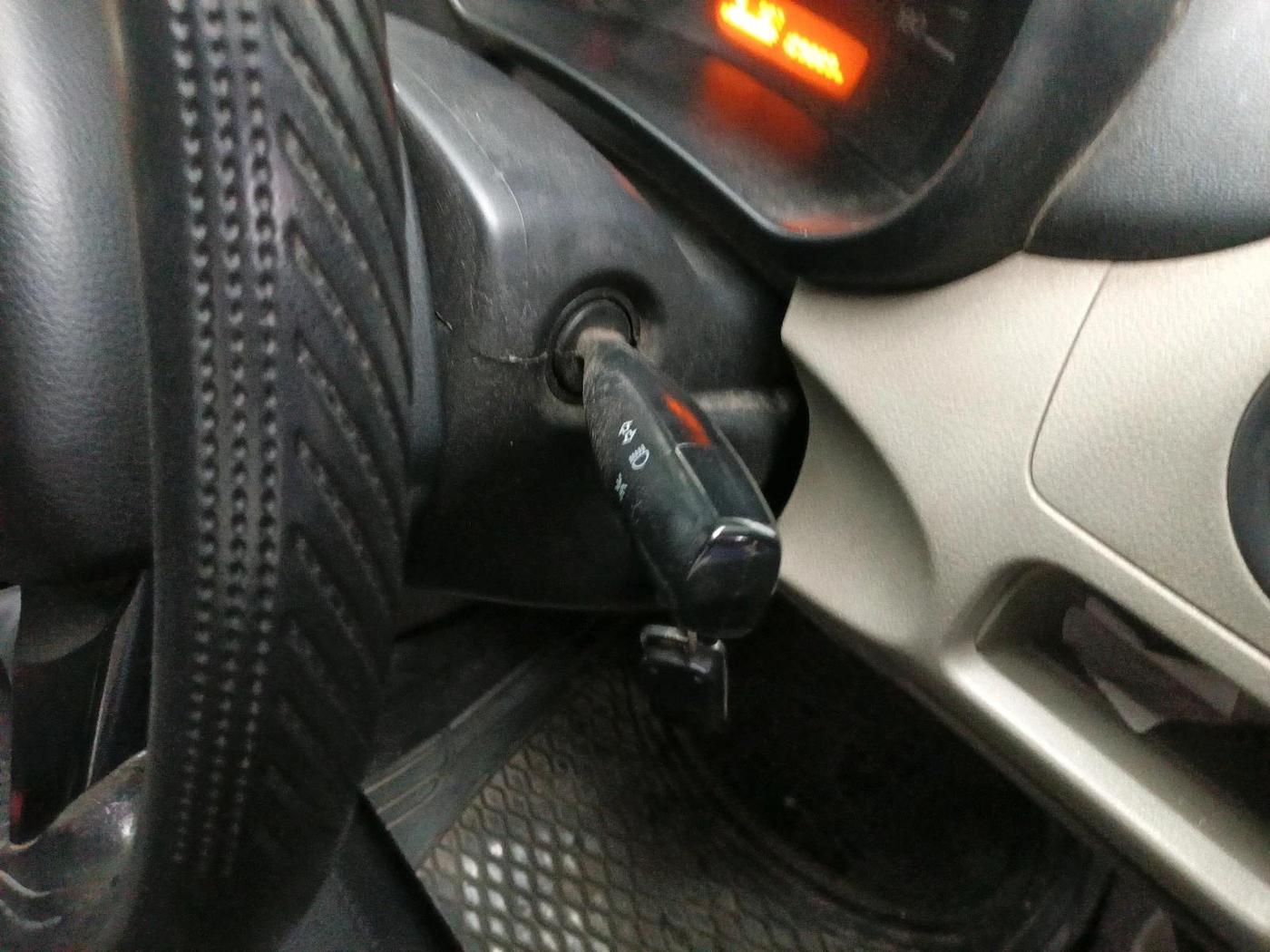 2014 Maruti Celerio LXI, Petrol, Manual, 1,09,889 km, interior