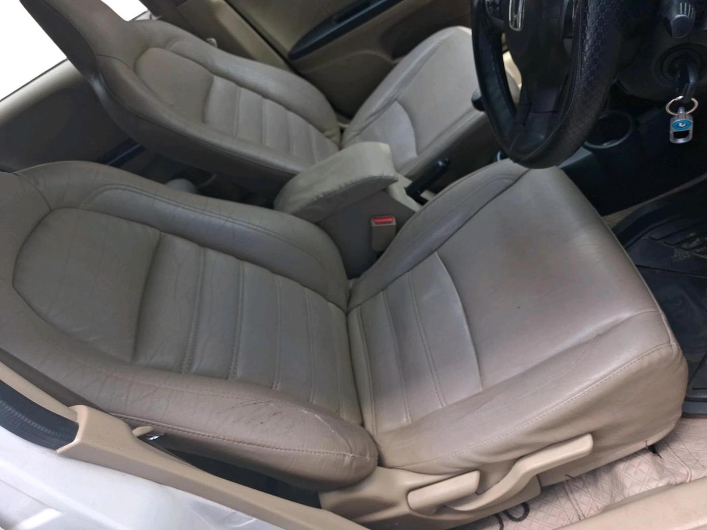 2017 Honda Amaze 1.2L I-VTEC S, CNG, Manual, 73,249 km, interior