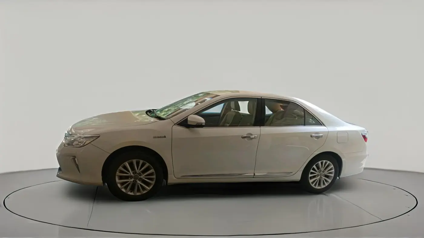 2016 Toyota Camry HYBRID, Hybrid, Automatic, 23,003 km, exterior