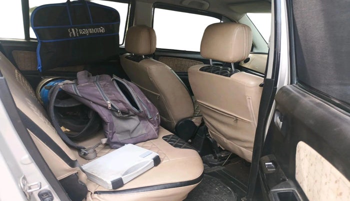 2017 Maruti Wagon R 1.0 VXI+, Petrol, Manual, 92,860 km, interior