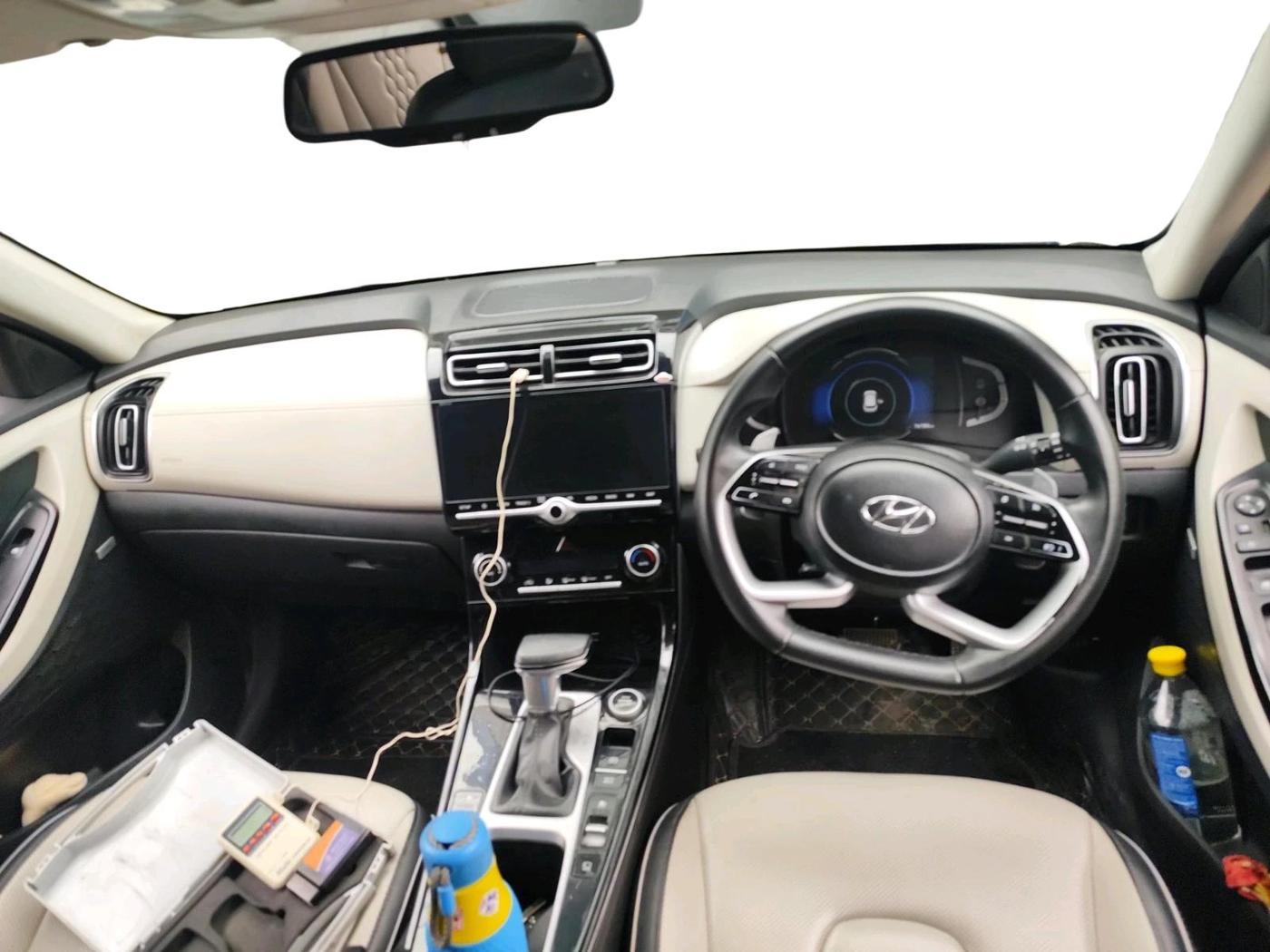 2022 Hyundai Creta SX (O) AT 1.5 DIESEL, Diesel, Automatic, 77,179 km, interior