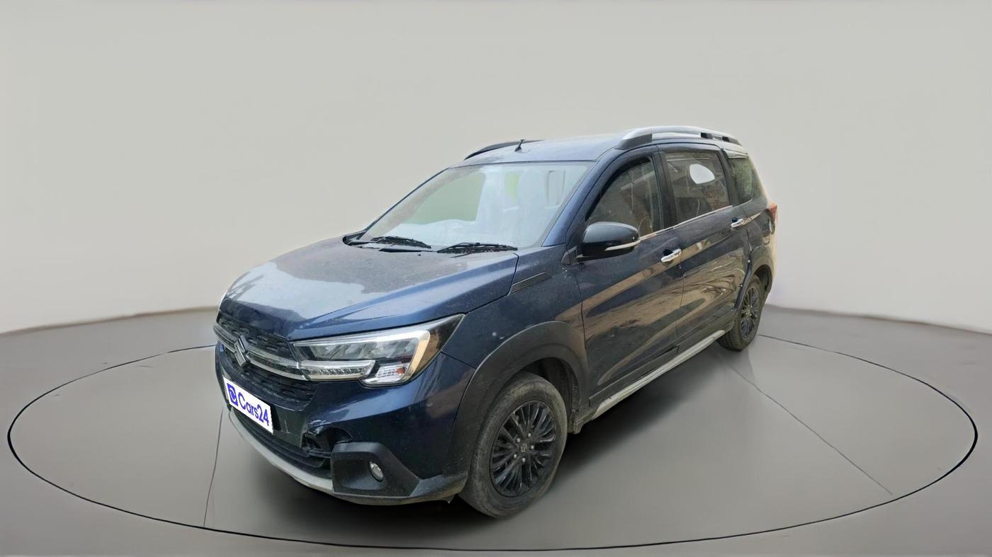 2021 Maruti XL6 ALPHA MT, Petrol, Manual, 53,052 km, exterior