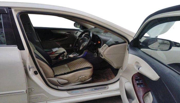 2013 Toyota Corolla Altis G AT PETROL, Petrol, Automatic, 64,512 km, interior