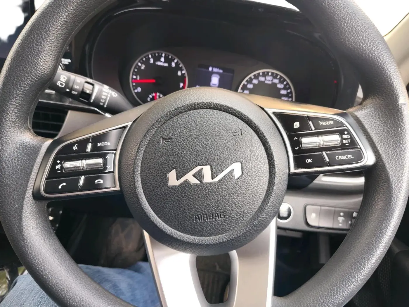 2022 KIA SELTOS HTK PLUS 1.5 IMT, Petrol, Manual, 30,754 km, interior