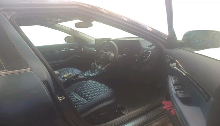 2022 KIA SELTOS X LINE 1.4 DCT, Petrol, Automatic, 30,988 km, interior