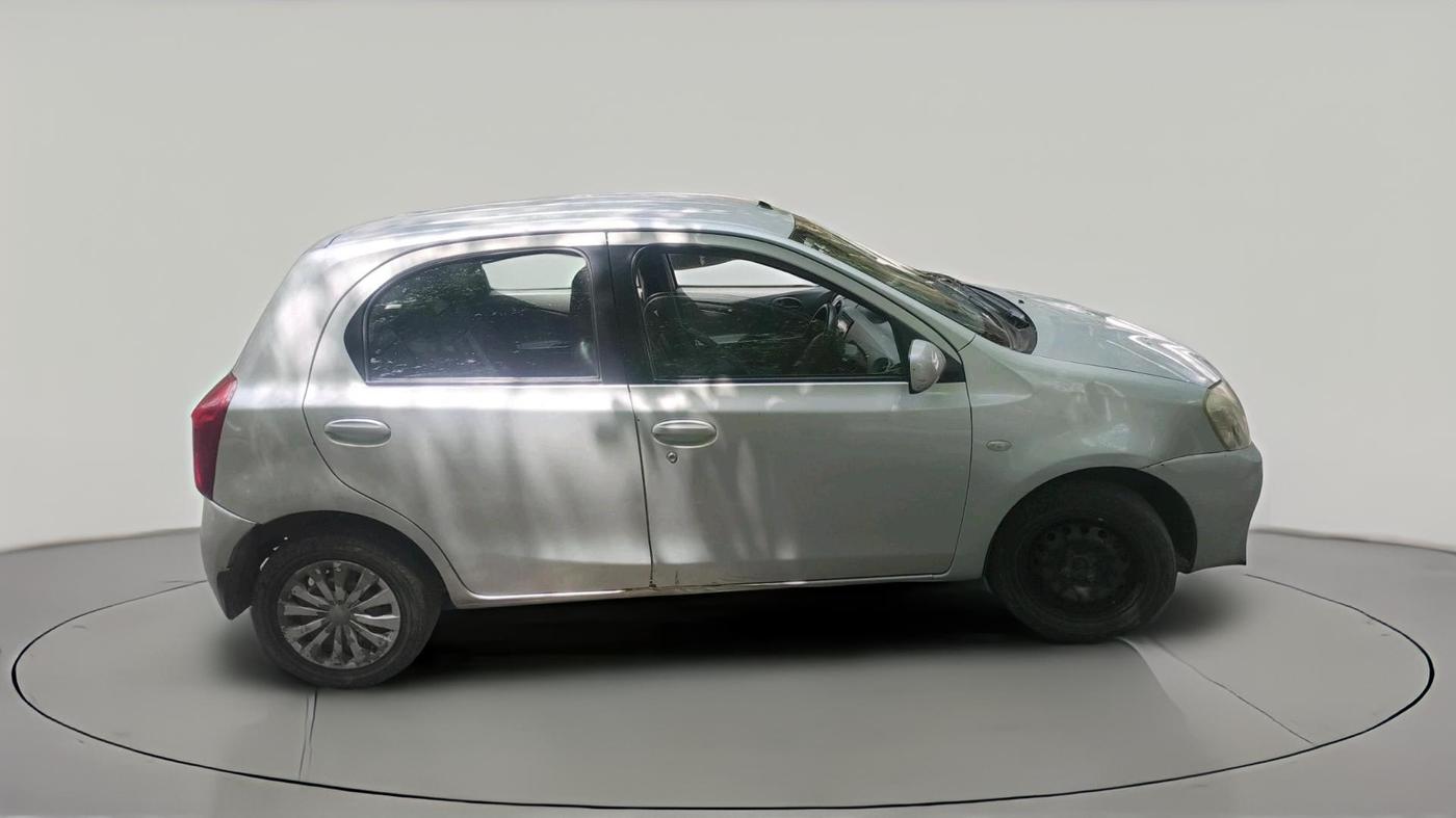 2011 Toyota Etios Liva G, Petrol, Manual, 1,40,000 km, exterior