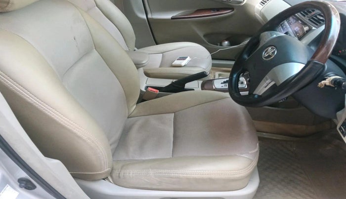 2013 Toyota Corolla Altis VL AT PETROL, Petrol, Automatic, 99,475 km, interior