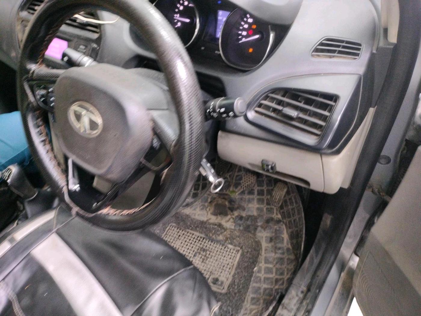 2019 Tata Tiago XZ PETROL, CNG, Manual, 88,548 km, interior