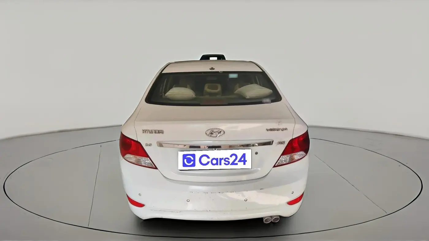 2011 Hyundai Verna FLUIDIC 1.6 VTVT SX, Petrol, Manual, 93,687 km, exterior
