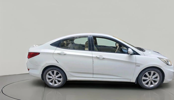 2011 Hyundai Verna FLUIDIC 1.6 VTVT SX, Petrol, Manual, 93,687 km, exterior