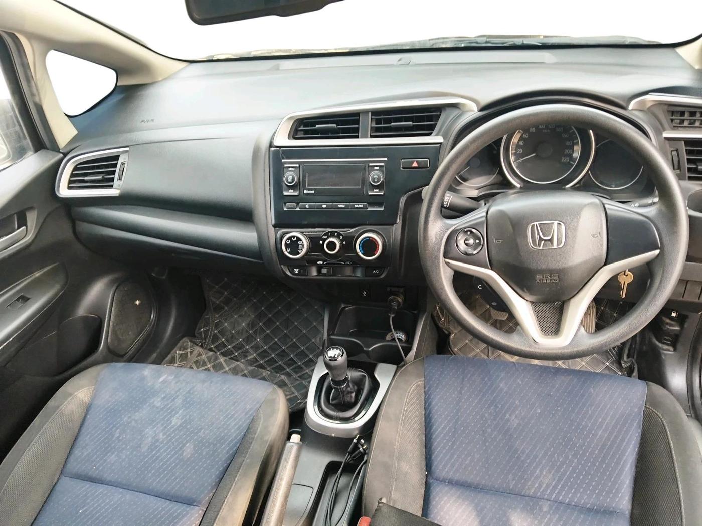 2018 Honda WR-V 1.2L I-VTEC EDGE EDITION PLUS, Petrol, Manual, 53,787 km, interior