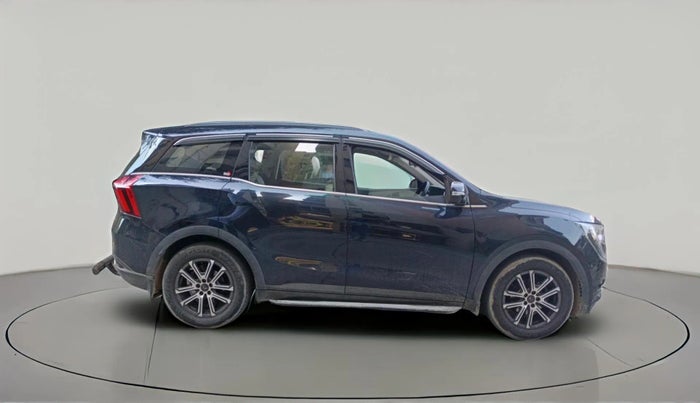 2023 Mahindra XUV700 AX 7 LUXURY D AWD AT 7 STR, Diesel, Automatic, 53,446 km, exterior