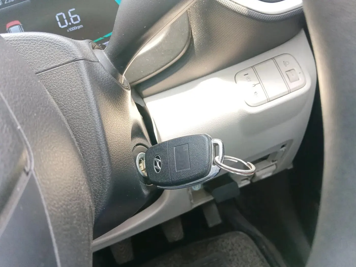 2023 Hyundai VENUE S 1.2, Petrol, Manual, 13,463 km, interior
