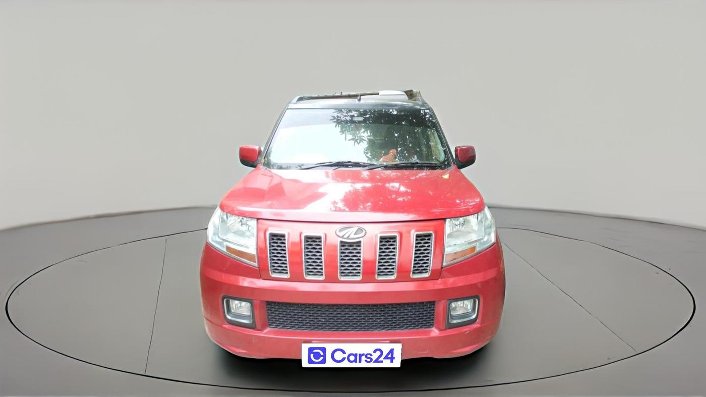 2017 Mahindra TUV300 T8, Diesel, Manual, 49,632 km, exterior