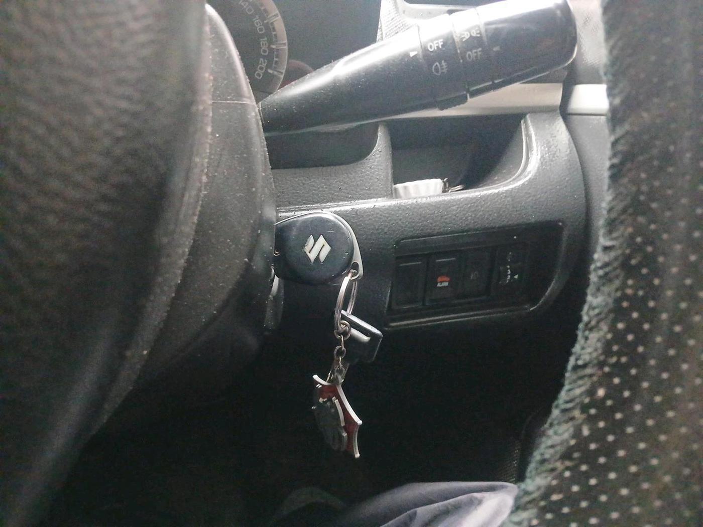 2015 Maruti Swift VXI, Petrol, Manual, 92,219 km, interior