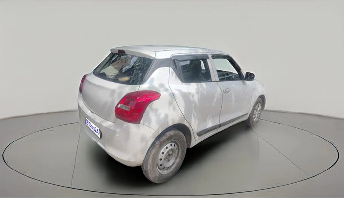 2018 Maruti Swift LXI, CNG, Manual, 49,233 km, exterior