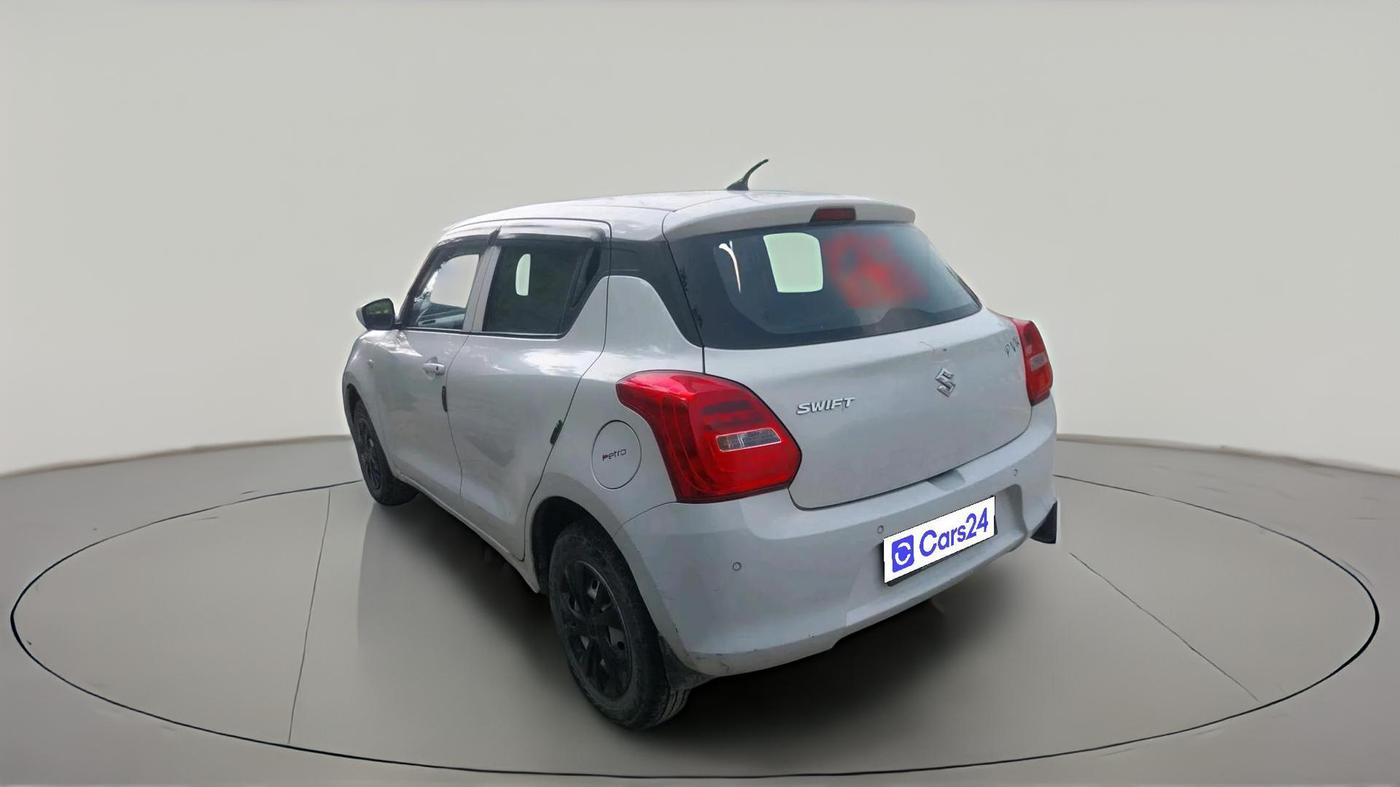 2021 Maruti Swift LXI, Petrol, Manual, 65,000 km, exterior