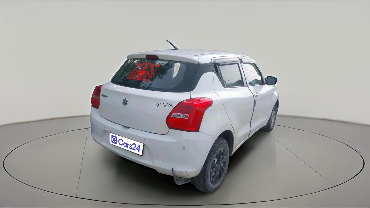 2021 Maruti Swift LXI, Petrol, Manual, 65,000 km, exterior