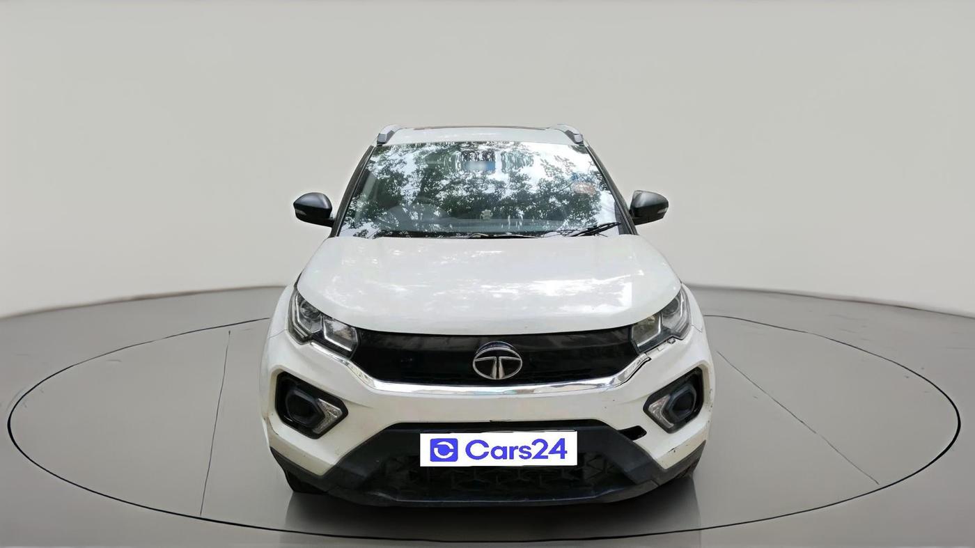 2022 Tata NEXON XM PLUS SUNROOF DIESEL, Diesel, Manual, 1,06,558 km, exterior