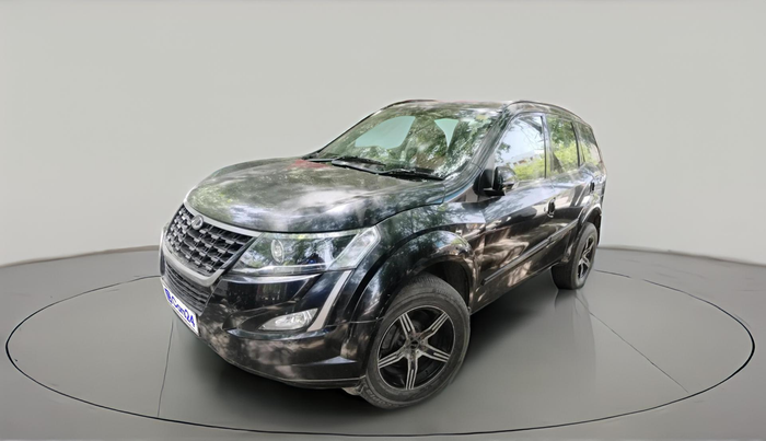 2019 Mahindra XUV500 W5, Diesel, Manual, 65,544 km, exterior