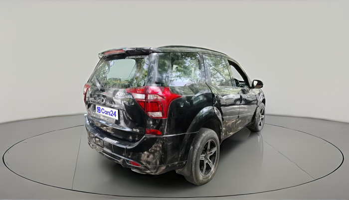 2019 Mahindra XUV500 W5, Diesel, Manual, 65,544 km, exterior