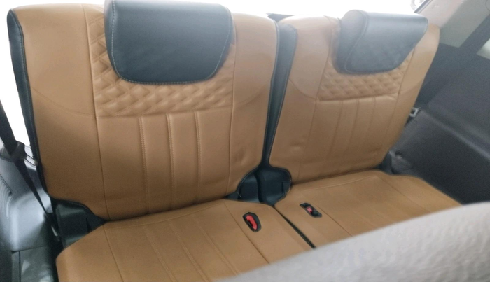2019 Mahindra XUV500 W5, Diesel, Manual, 65,544 km, interior