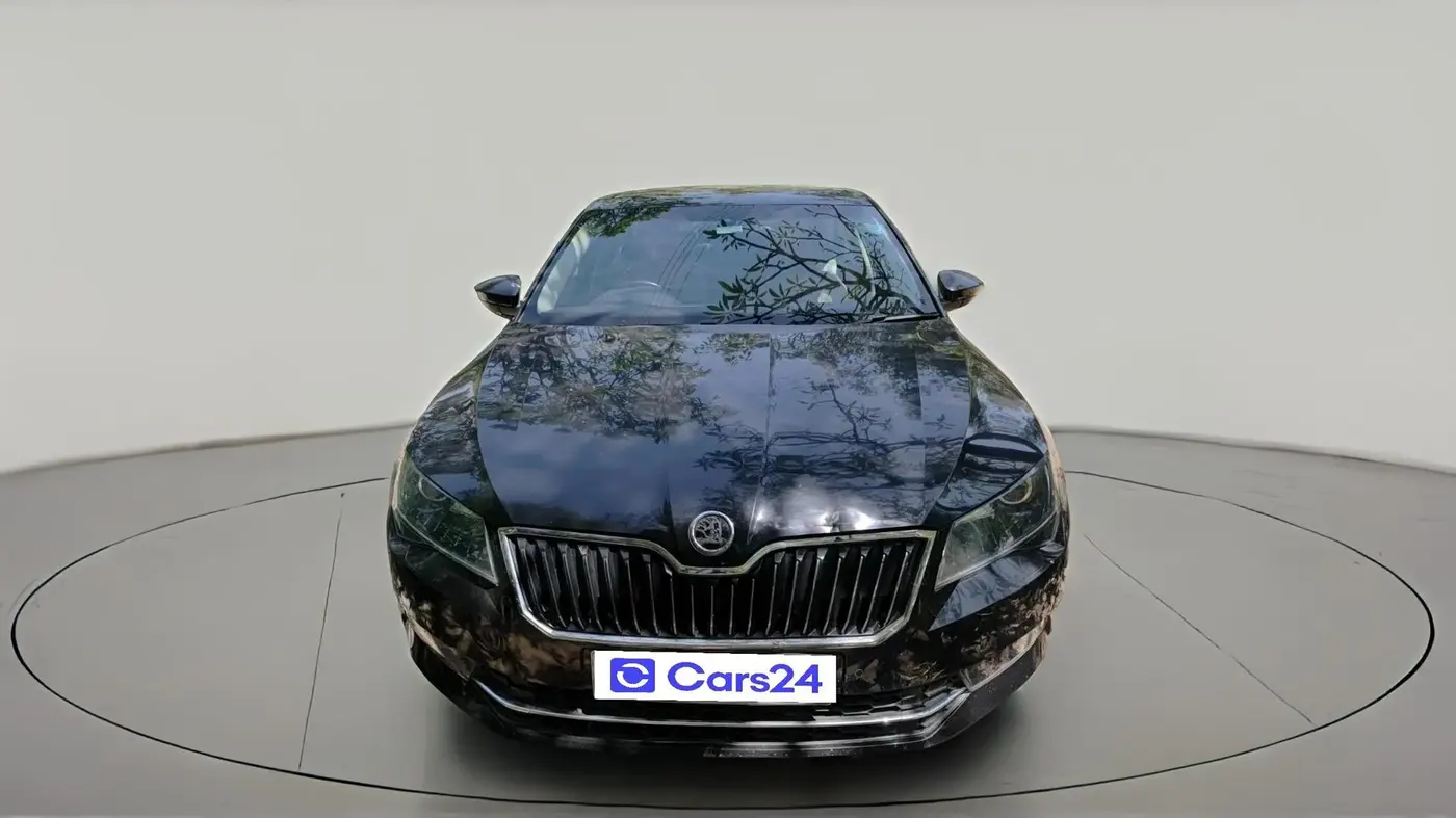 2017 Skoda Superb STYLE 1.8 TSI AT, Petrol, Automatic, 54,905 km, exterior