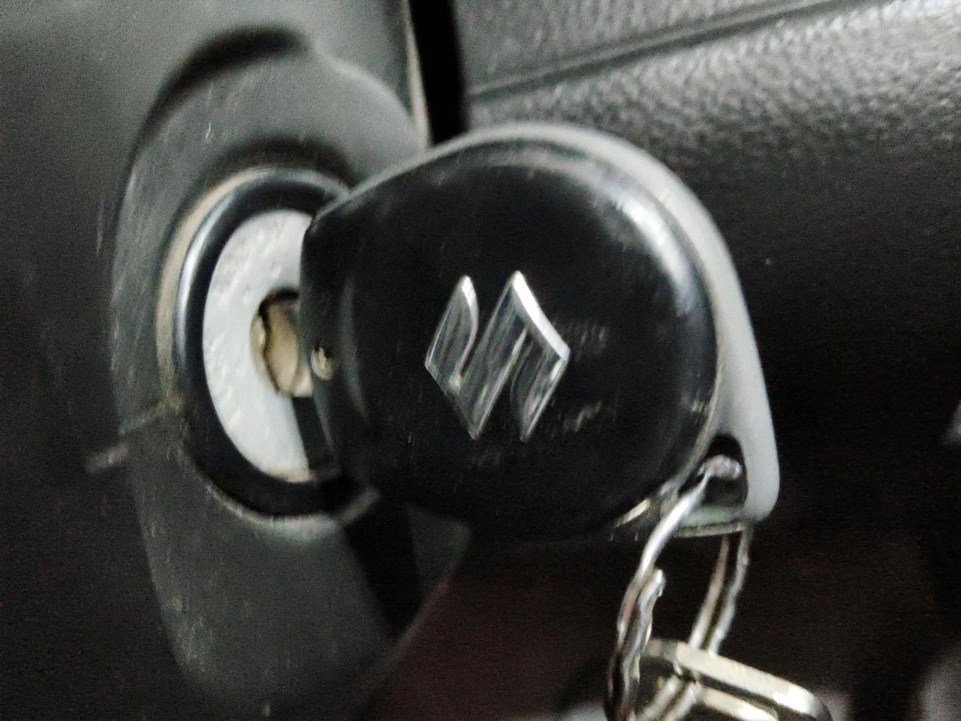 2013 Maruti Swift VXI, Petrol, Manual, 37,837 km, interior