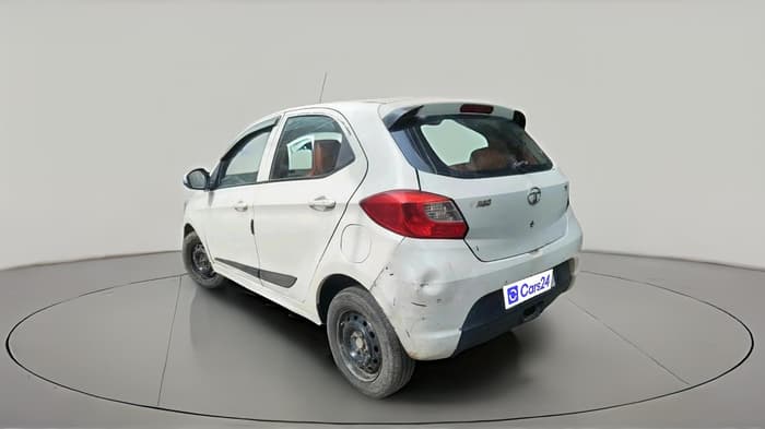 2016 Tata Tiago XZ PETROL, CNG, Manual, 62,945 km, exterior