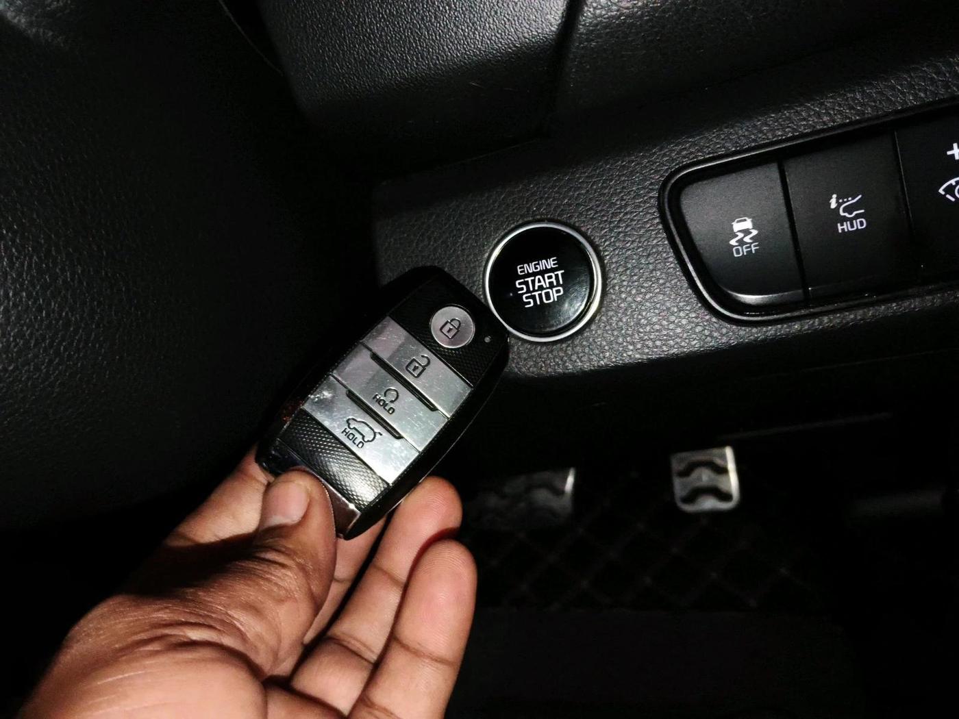 2021 KIA SELTOS GTX PLUS AT 1.5 DIESEL, Diesel, Automatic, 92,636 km, interior