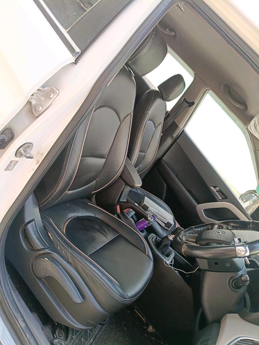 2016 Hyundai Creta SX PLUS 1.6 PETROL, Petrol, Manual, 49,029 km, interior
